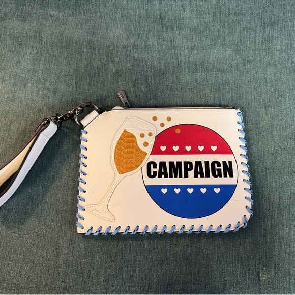 Circus by Sam Edelman Champagne Campaign Clutch - Picture 1 of 7